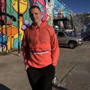 Meet your Posher, Charles